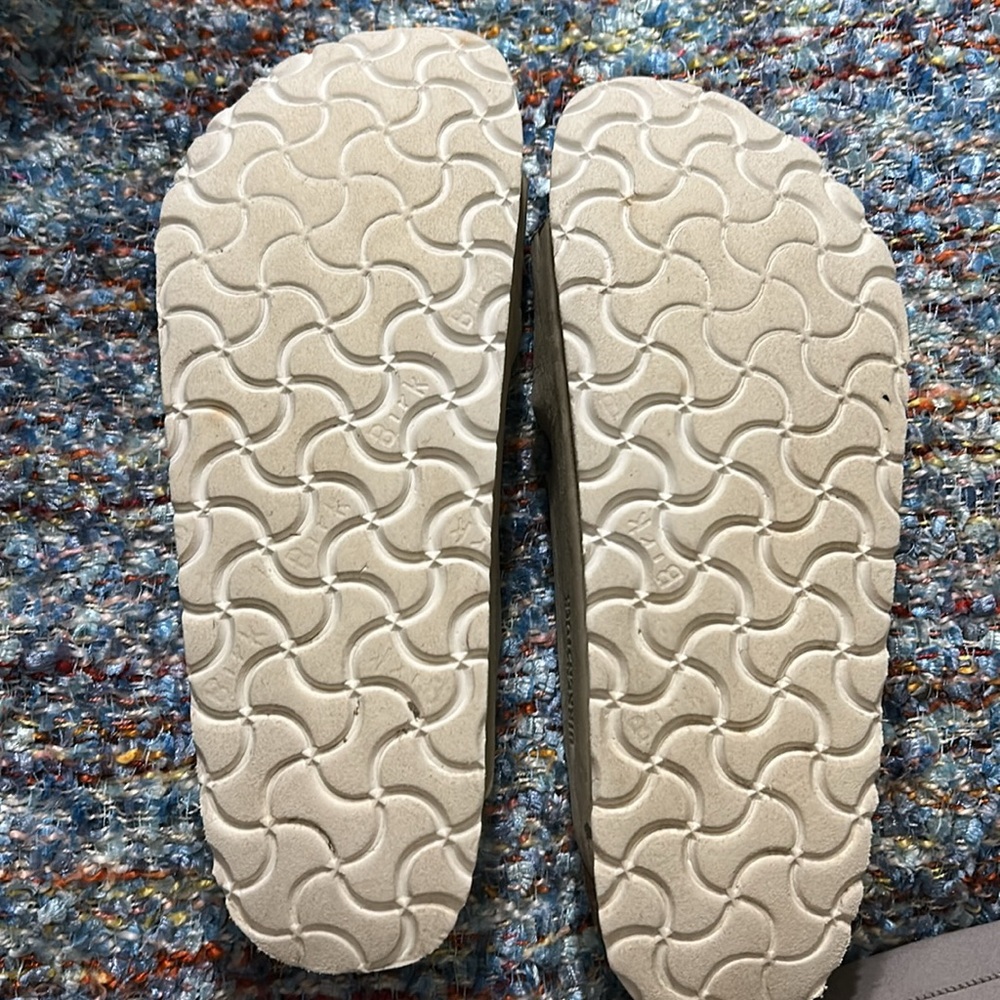 Birkenstock Arizona Soft Suede Unisex Two-Strap Sandals in Tan Sz 38 EUR - Picture 4 of 13